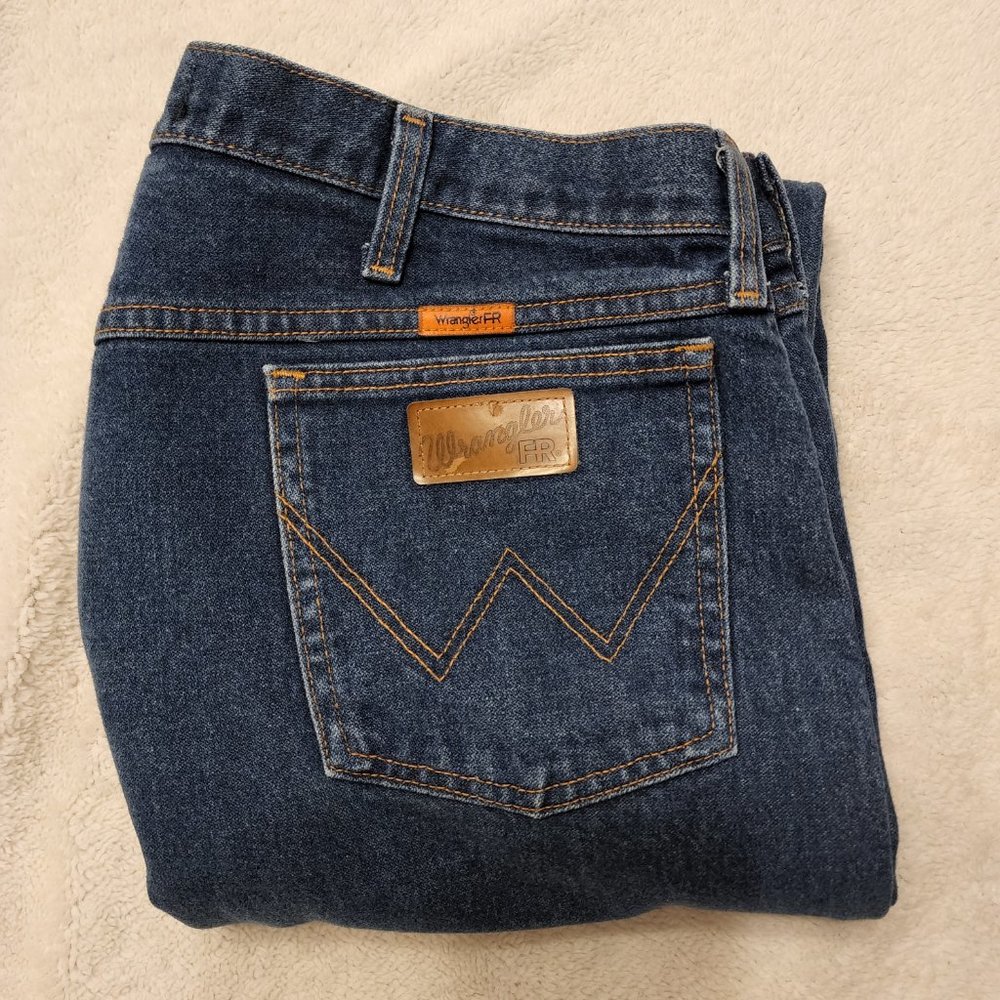 Men's WRANGLER FR (Flame Resistant HRC2/2112) Jeans  FR13MWZ Size 40x34